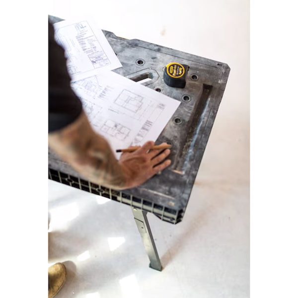 FATMAX® EXPRESS™ Folding Workbench - FMST1-75672 FATMAX® EXPRESS™ Folding Workbench - FMST1-75672
